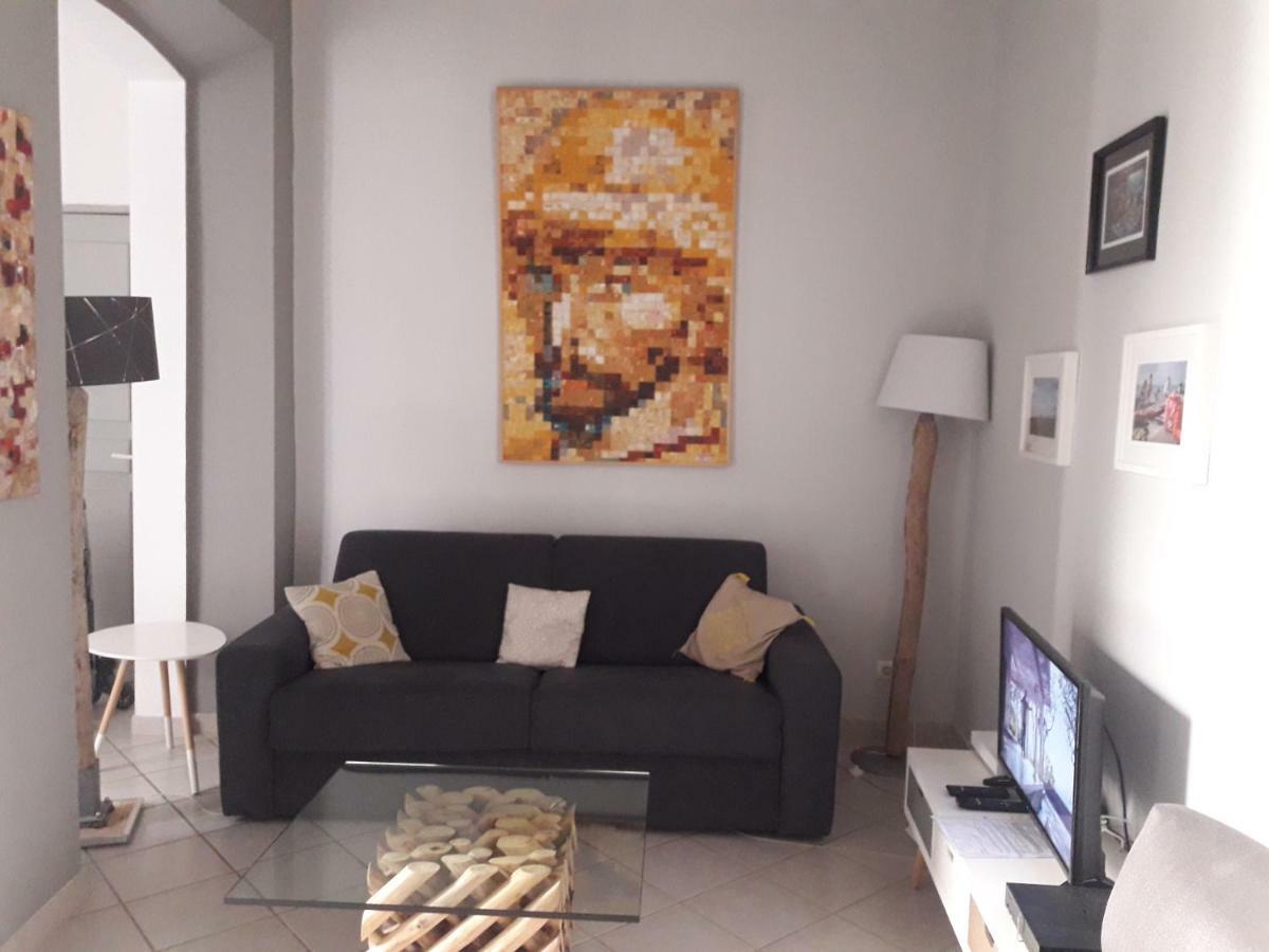 Apartment Le Barreme Arles